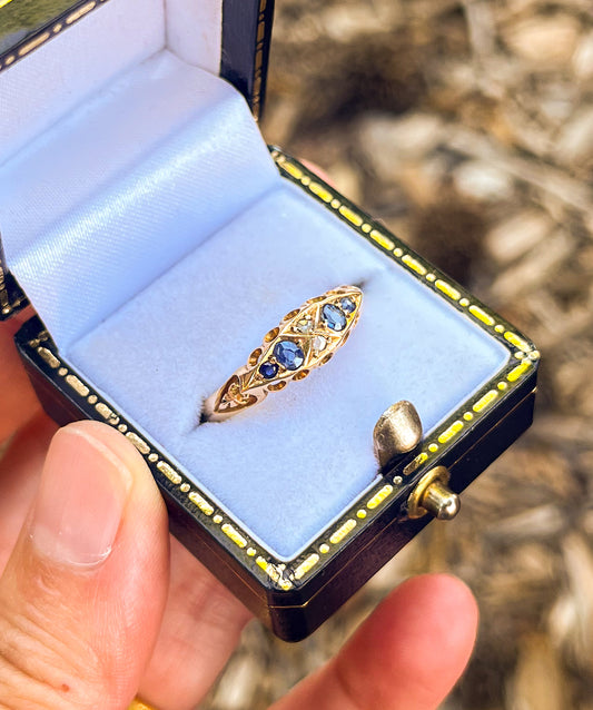 Antique Edwardian Sapphire Diamonds 18k Gold Ring (UK 1906) boat ring (US size 7.5) antique gypsy ring, Art Nouveau style, sustainable jewelry