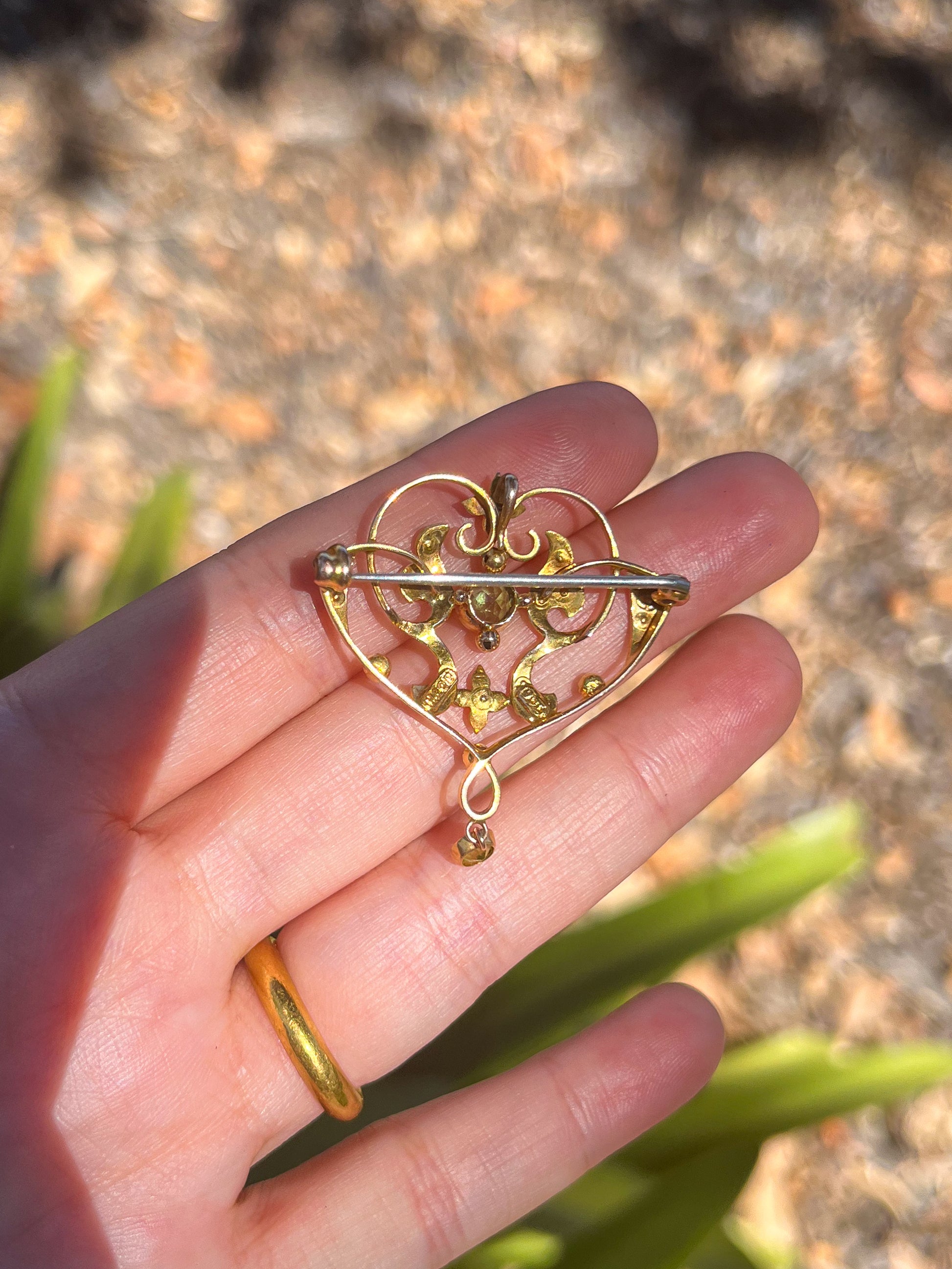 Antique Victorian Gold Peridot & Seed Pearl Pendant / Brooch (UK 1890s) Art Nouveau style (sustainable jewelry) witchy, anniversary gift, wedding gift, graduation gift, unique gift