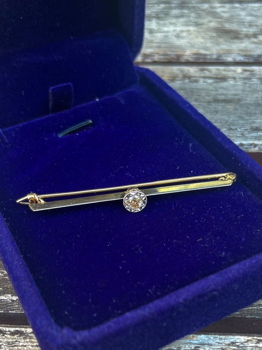 Antique Art Deco Diamond White/Yellow Gold Brooch (1930s, UK) sustainable jewelry (high-carat gold), anniversary gift, unique gift, diamond brooch, transitional cut diamond, old cut diamond